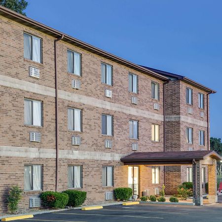 Motel Super 8 By Wyndham Kennett Exteriér fotografie